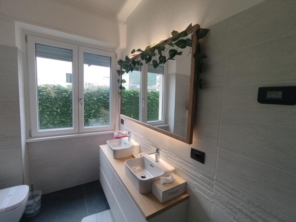 Tirano Express Luxury Apartments Dış mekan fotoğraf