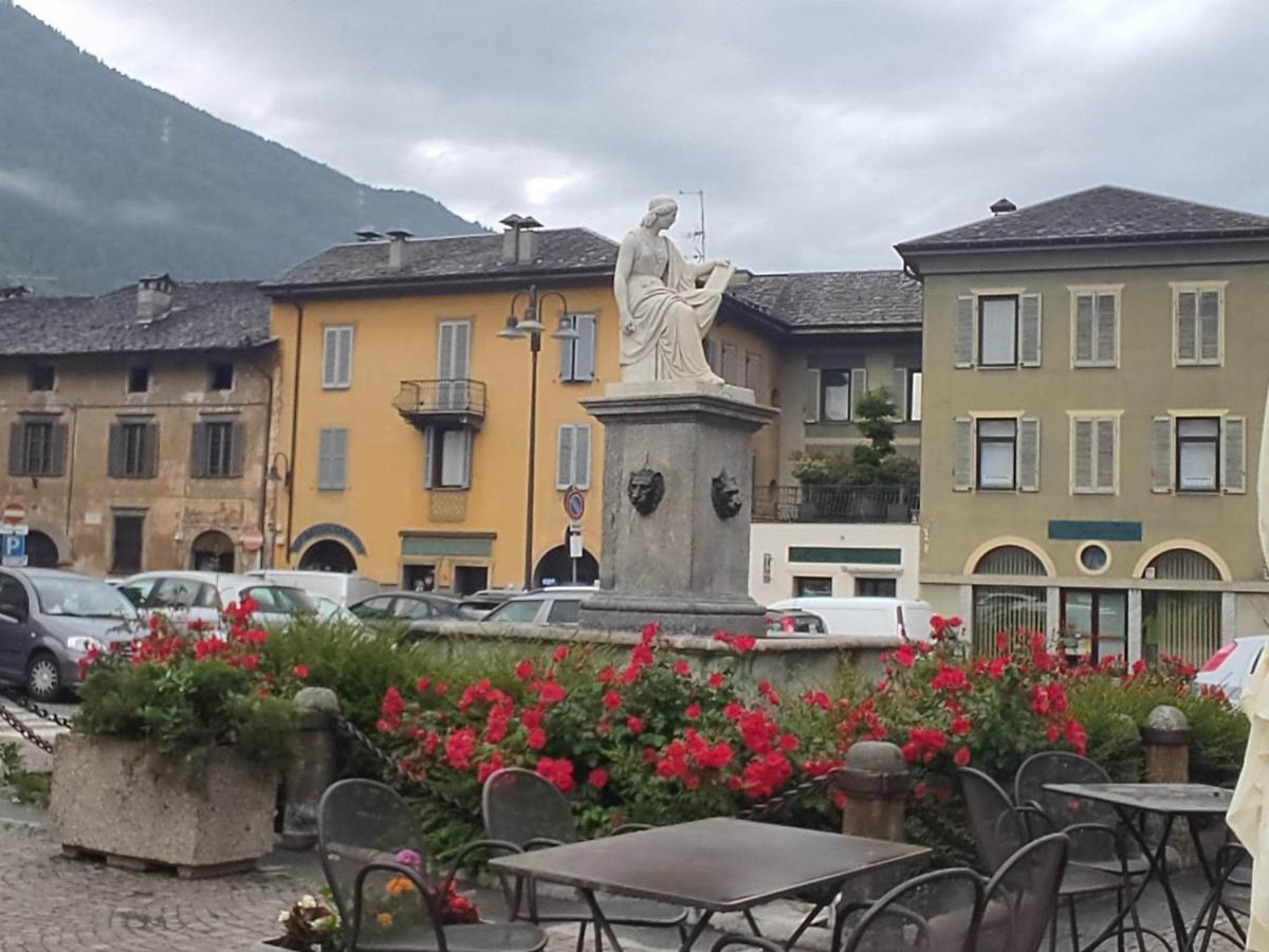 Tirano Express Luxury Apartments Dış mekan fotoğraf