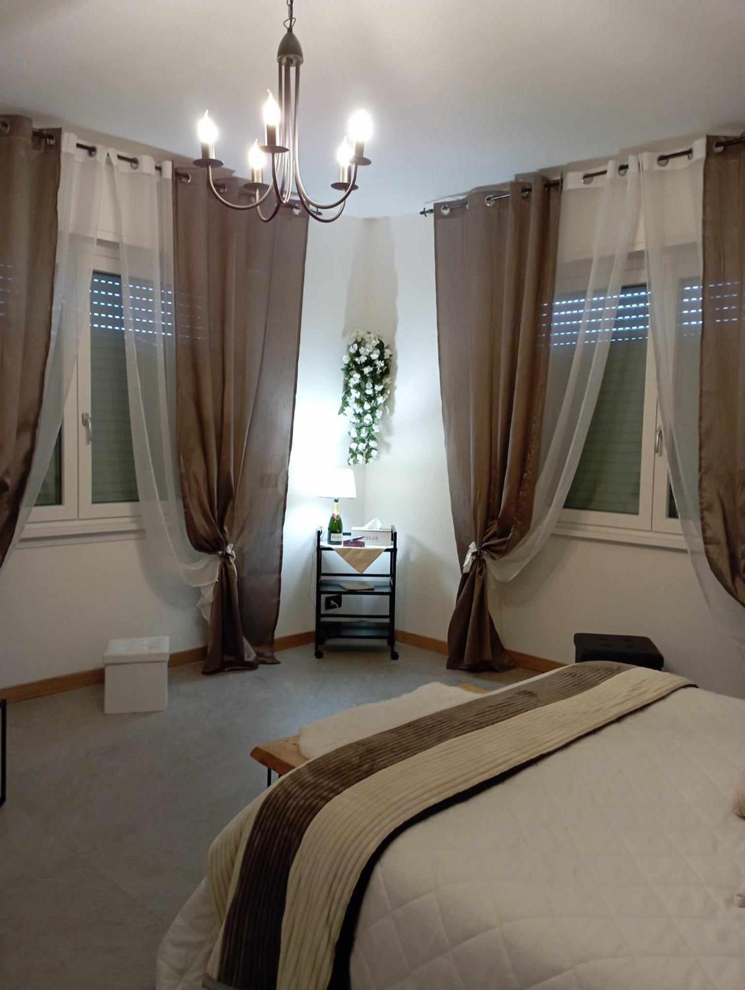 Tirano Express Luxury Apartments Dış mekan fotoğraf