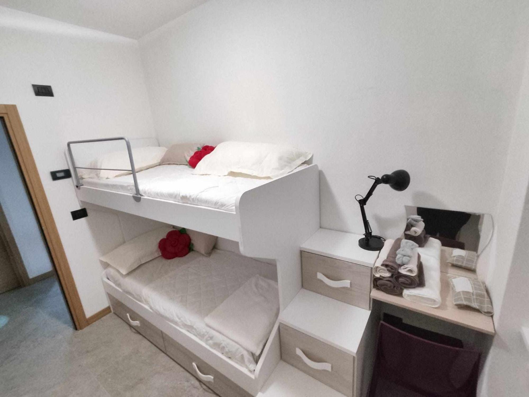 Tirano Express Luxury Apartments Dış mekan fotoğraf